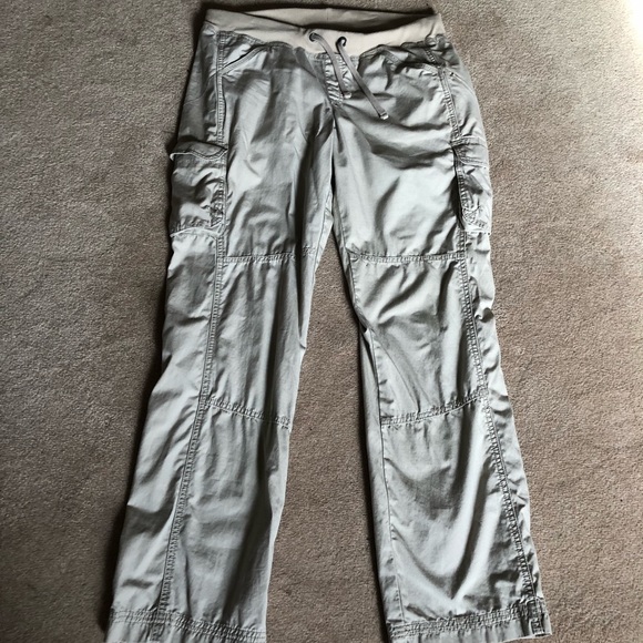 cabelas hiking pants